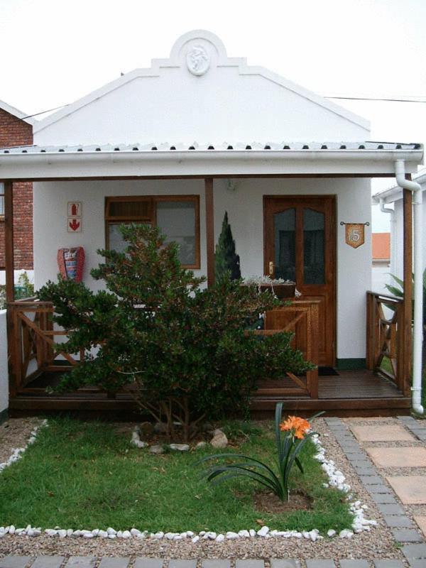Alpine Inn Джордж Экстерьер фото