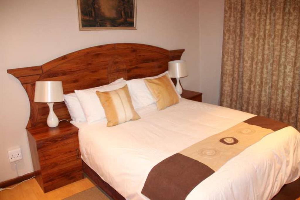 Alpine Inn Джордж Экстерьер фото